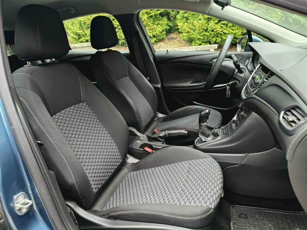 Opel Astra - Zdjęcie 18