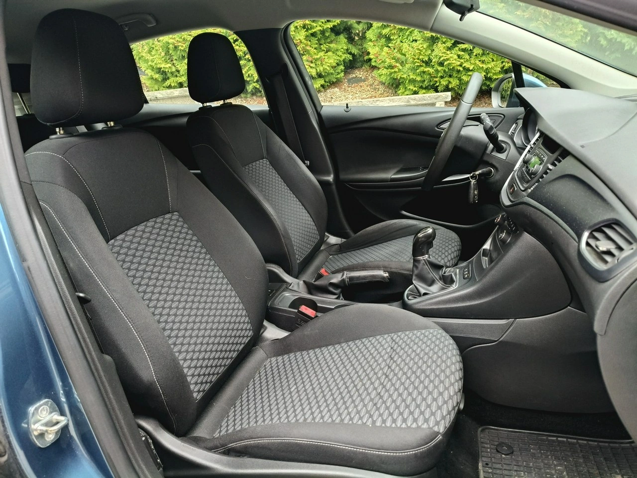Opel Astra - Zdjęcie 18