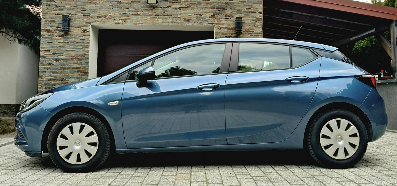 Opel Astra - Zdjęcie 19