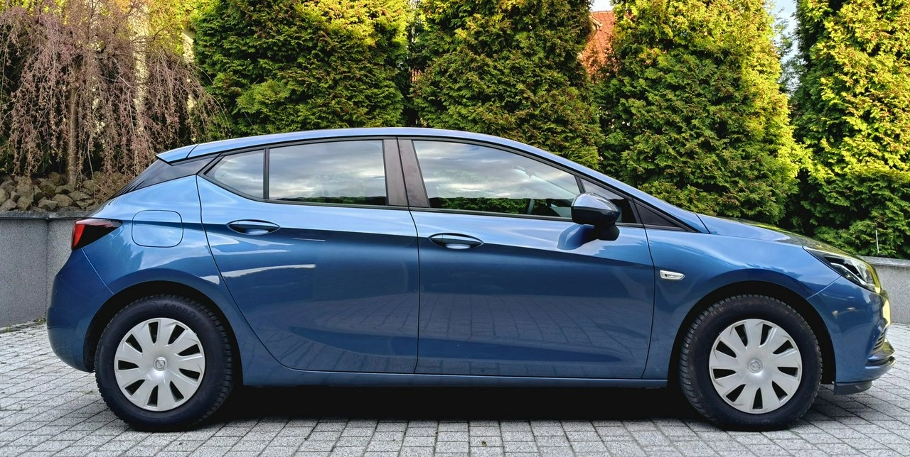 Opel Astra - Zdjęcie 20