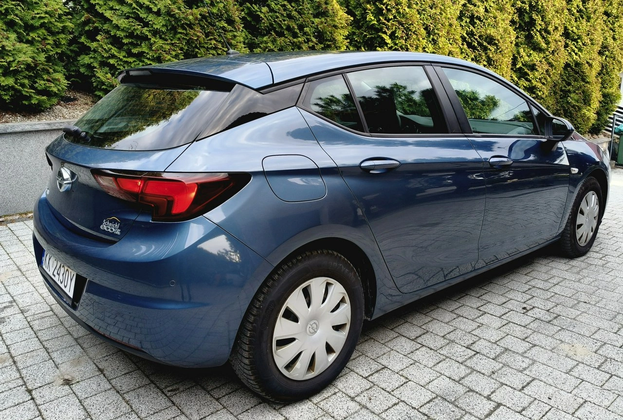 Opel Astra - Zdjęcie 1