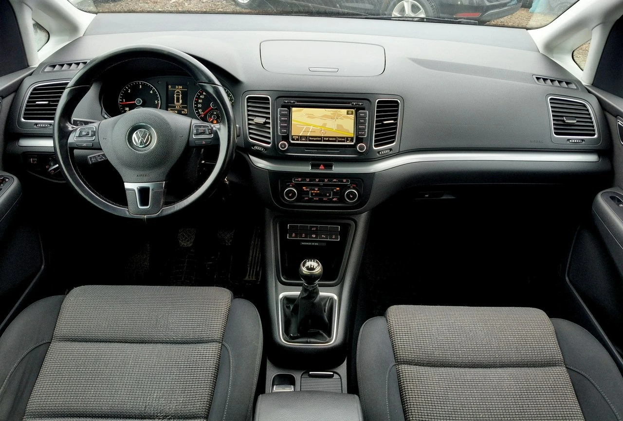Volkswagen Sharan - Zdjęcie 8