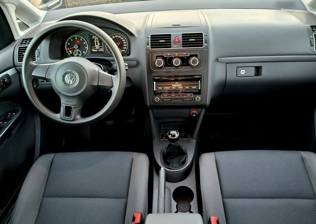 Volkswagen Touran - Zdjęcie 6