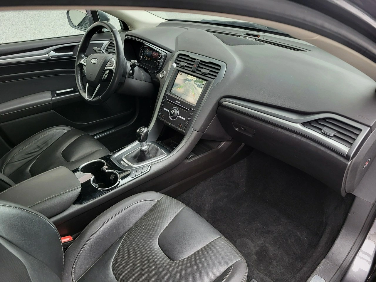 Ford Mondeo - Zdjęcie 9