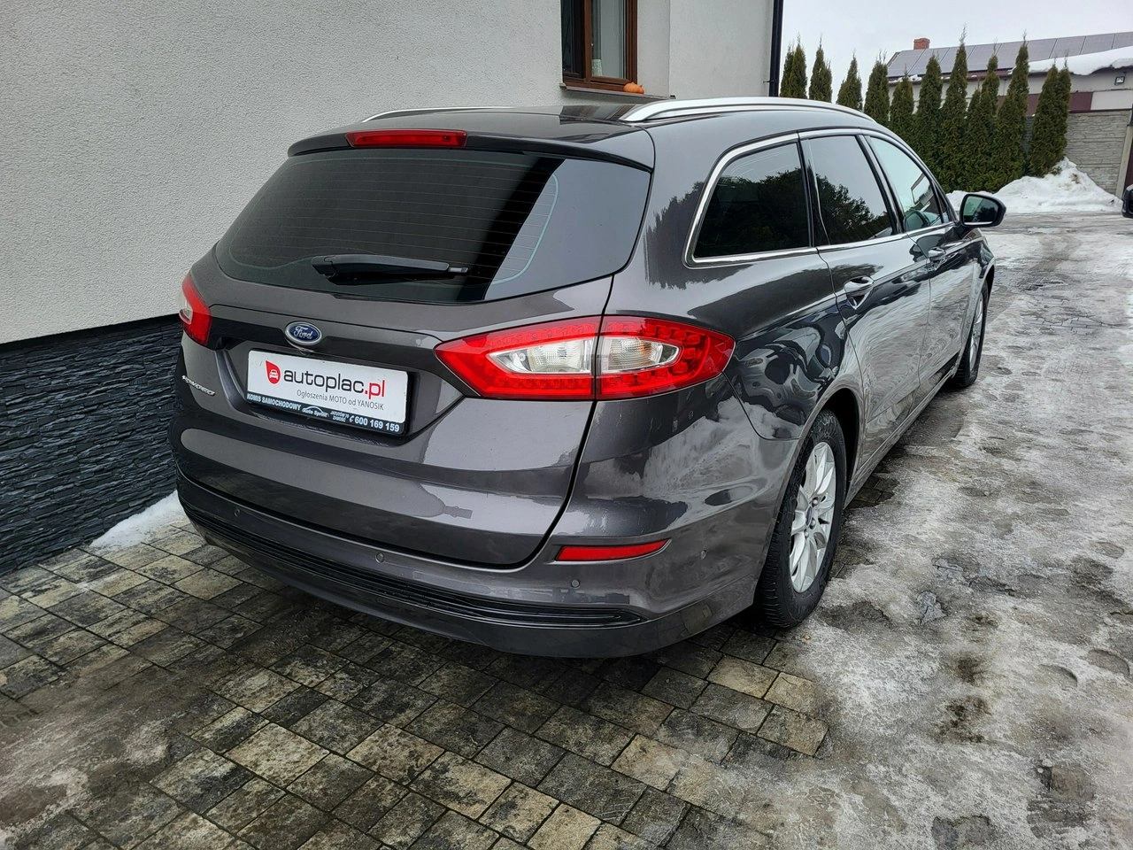 Ford Mondeo - Zdjęcie 8
