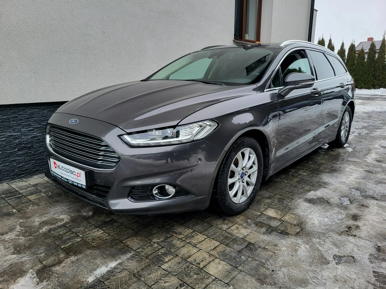 Ford Mondeo - Główne zdjęcie