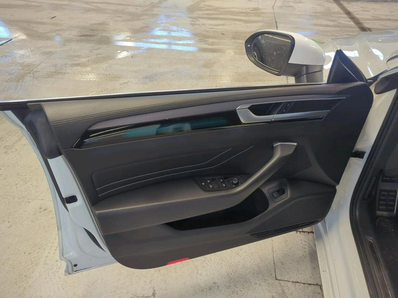 Volkswagen Arteon - Zdjęcie 14