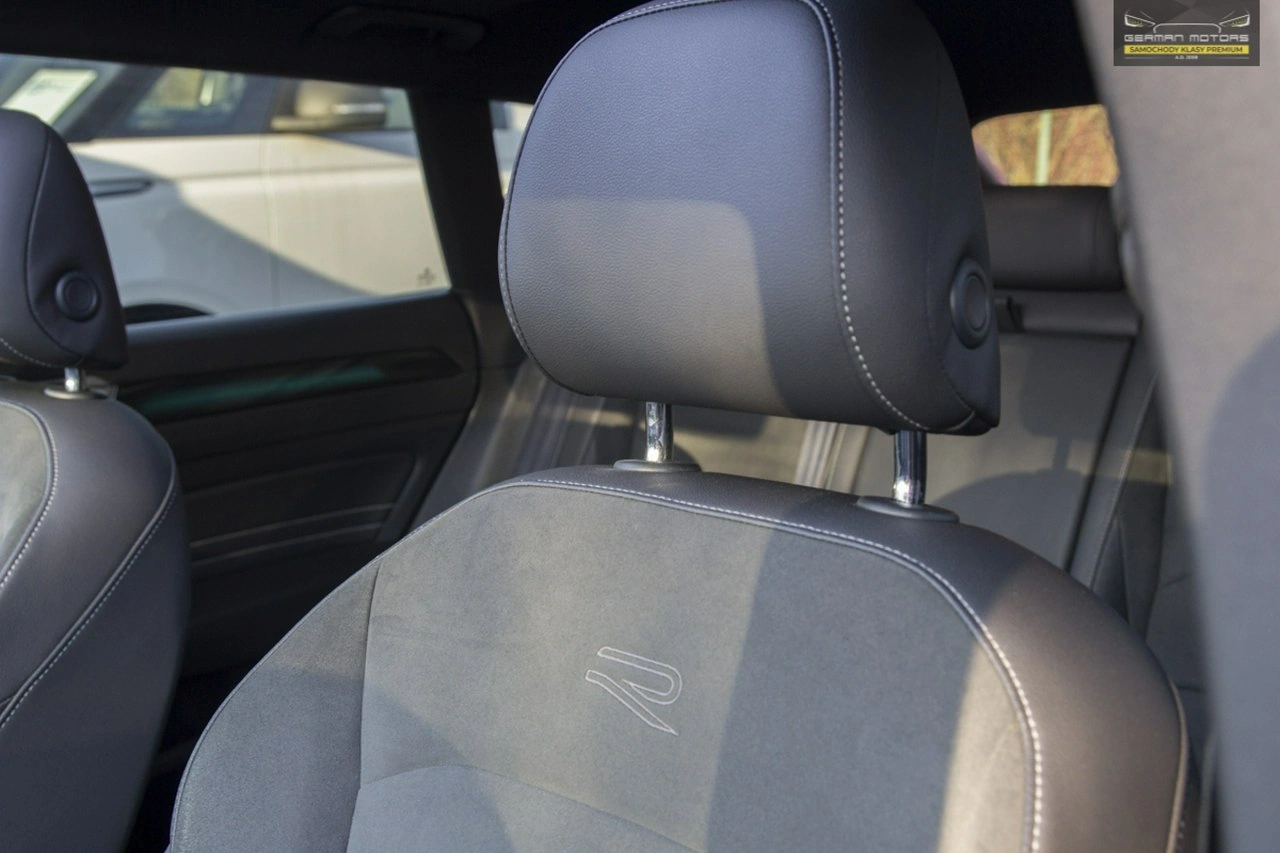 Volkswagen Arteon - Zdjęcie 21