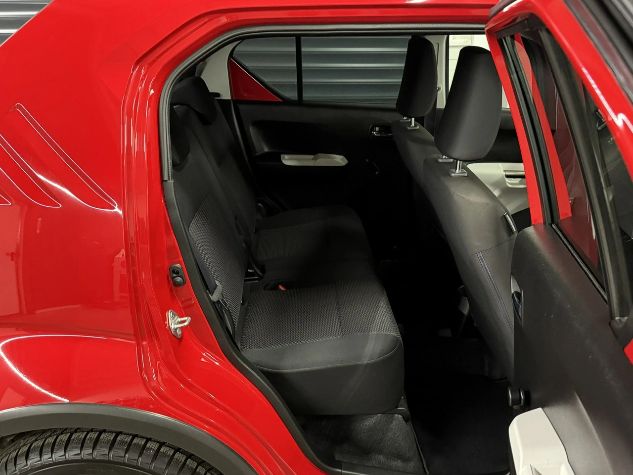 Suzuki Ignis - Zdjęcie 12