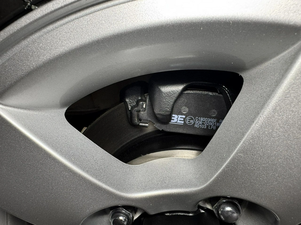 Suzuki Jimny - Zdjęcie 24