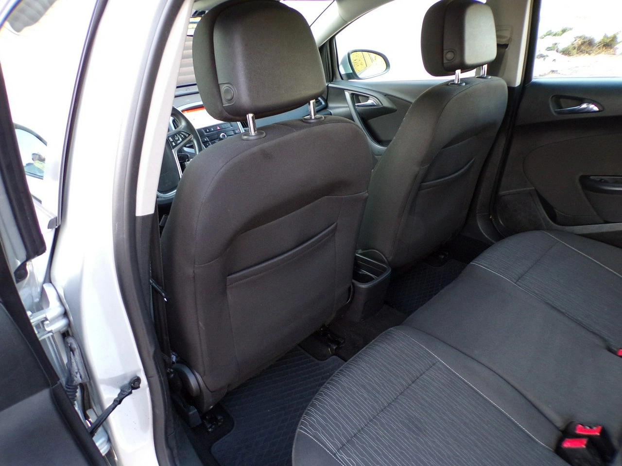 Opel Astra - Zdjęcie 23