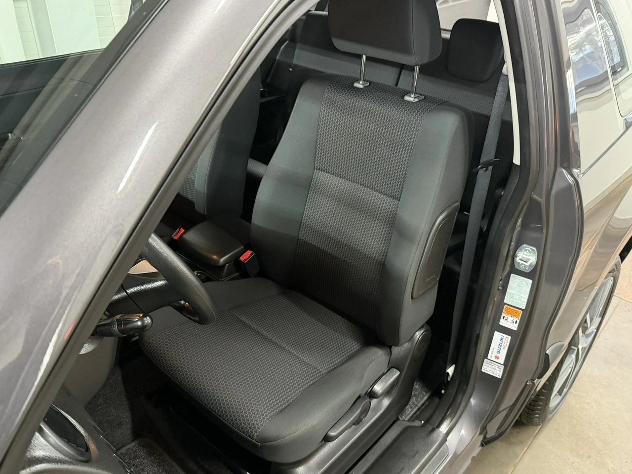 Suzuki Grand Vitara - Zdjęcie 9