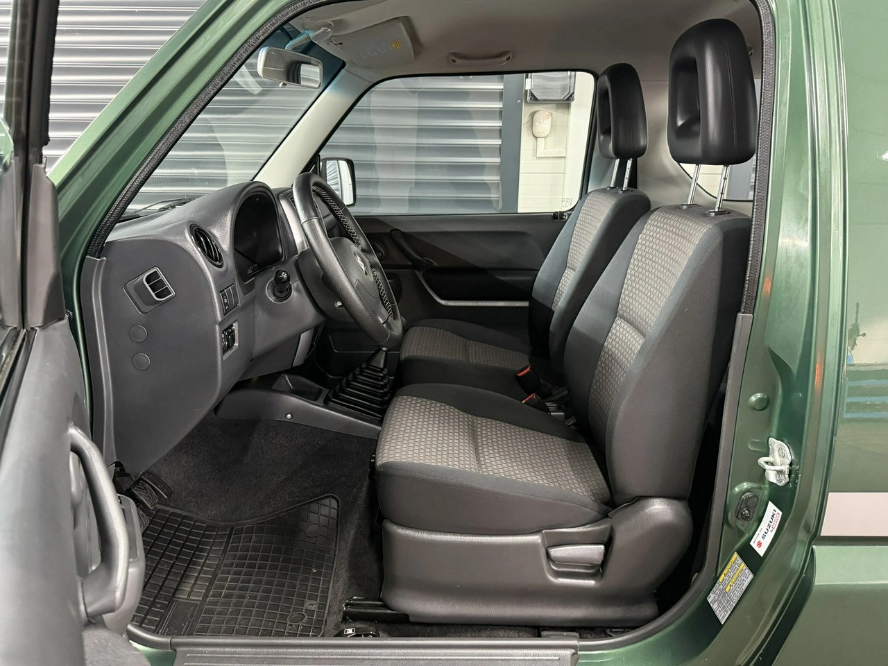 Suzuki Jimny - Zdjęcie 8