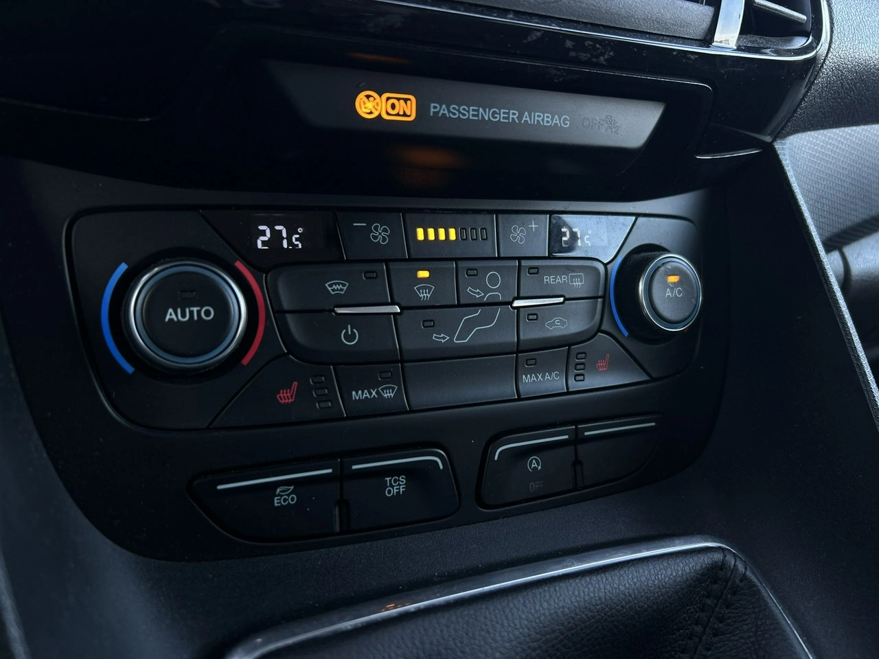 Ford Tourneo Connect - Zdjęcie 11