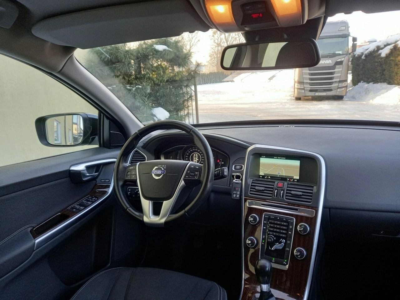 Volvo XC 60 - Zdjęcie 23