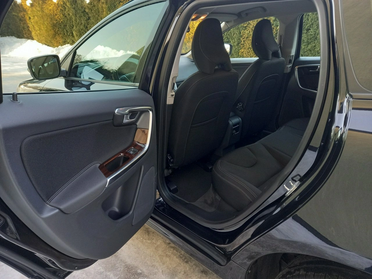 Volvo XC 60 - Zdjęcie 25