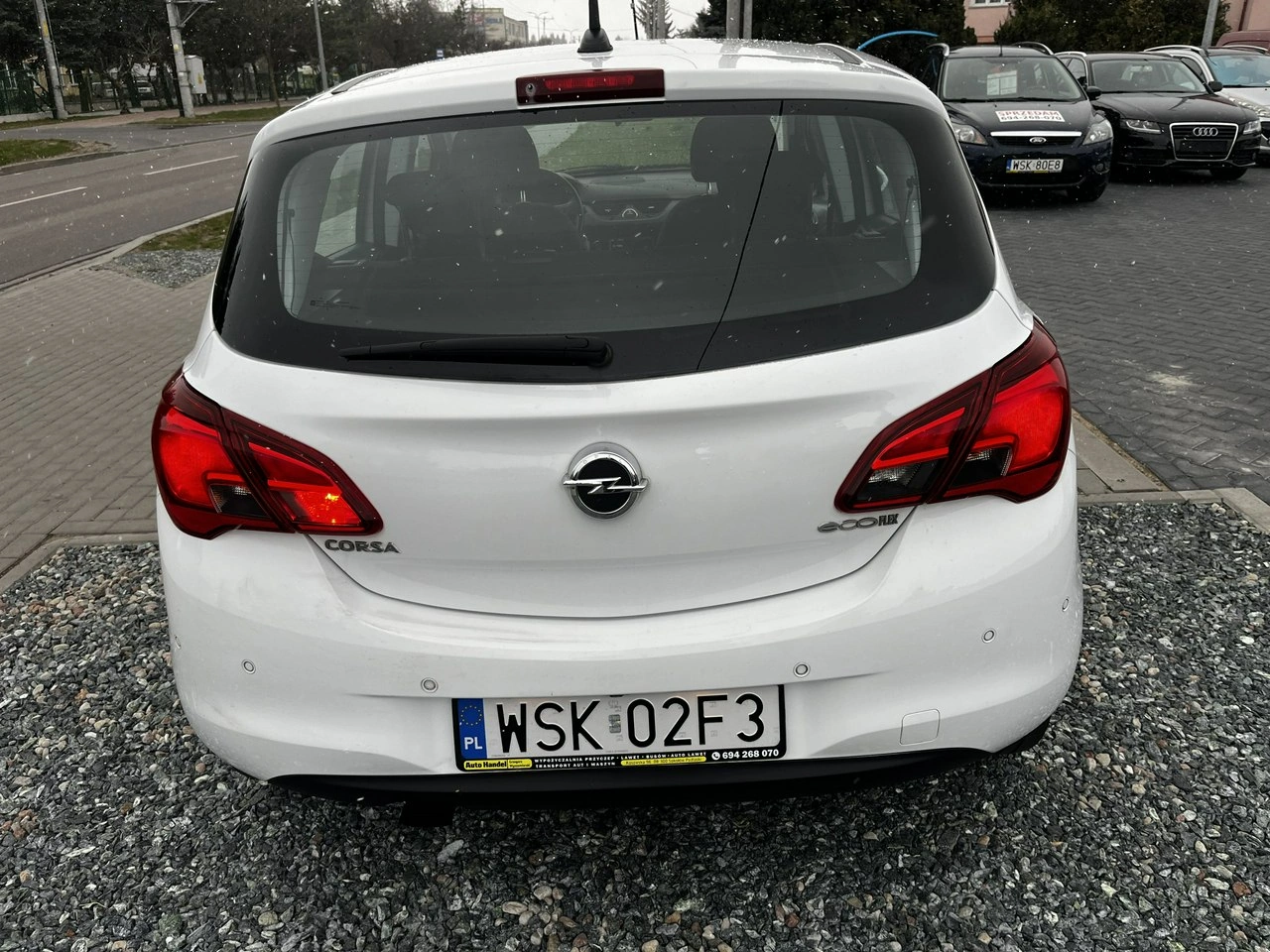 Opel Corsa - Zdjęcie 10