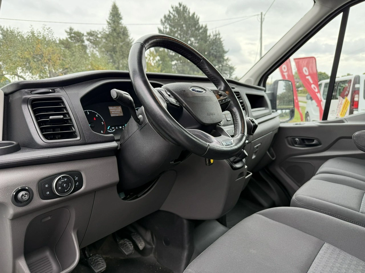 Ford Transit - Zdjęcie 4