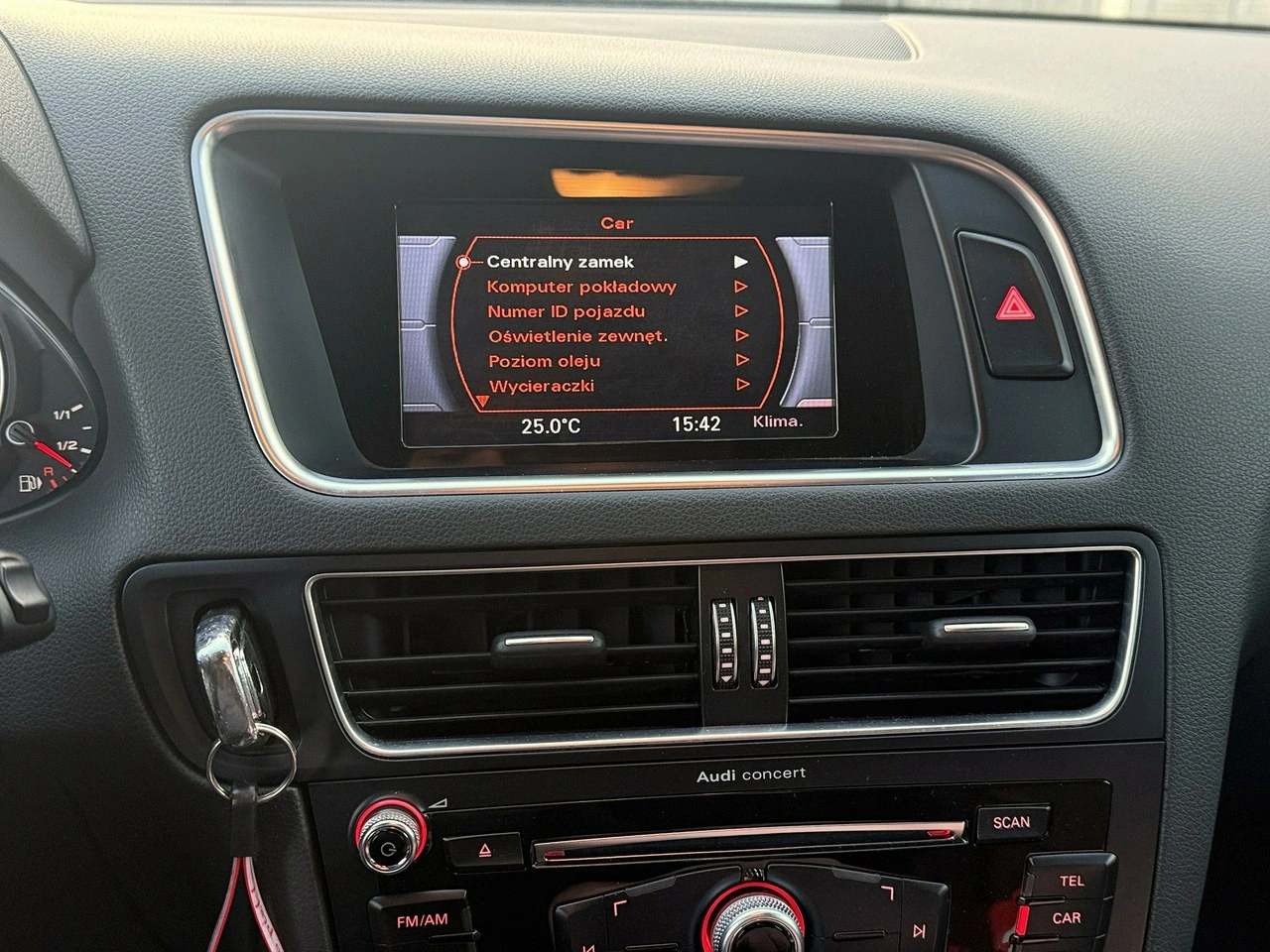 Audi Q5 - Zdjęcie 15