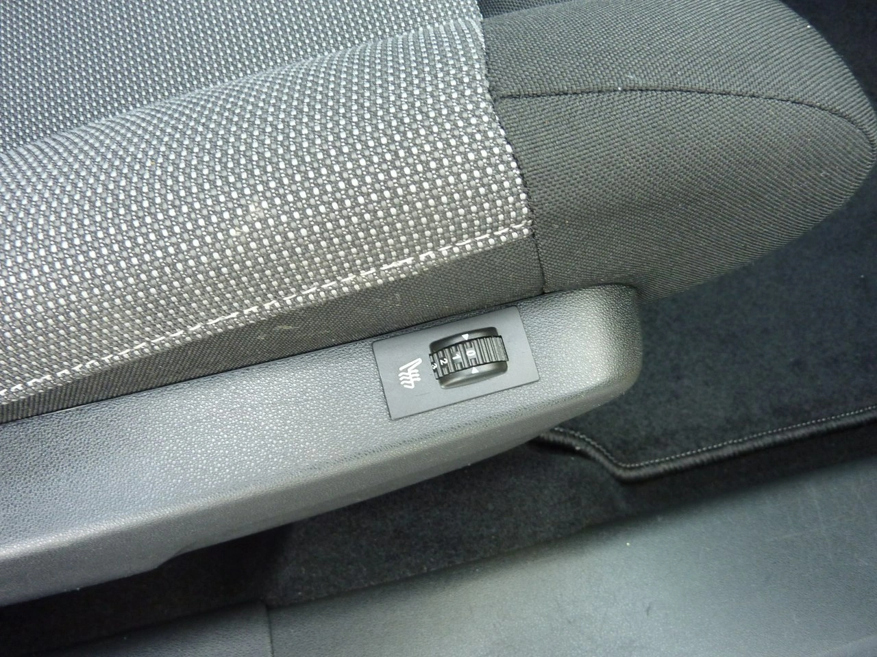 Citroën C4 Cactus - Zdjęcie 20