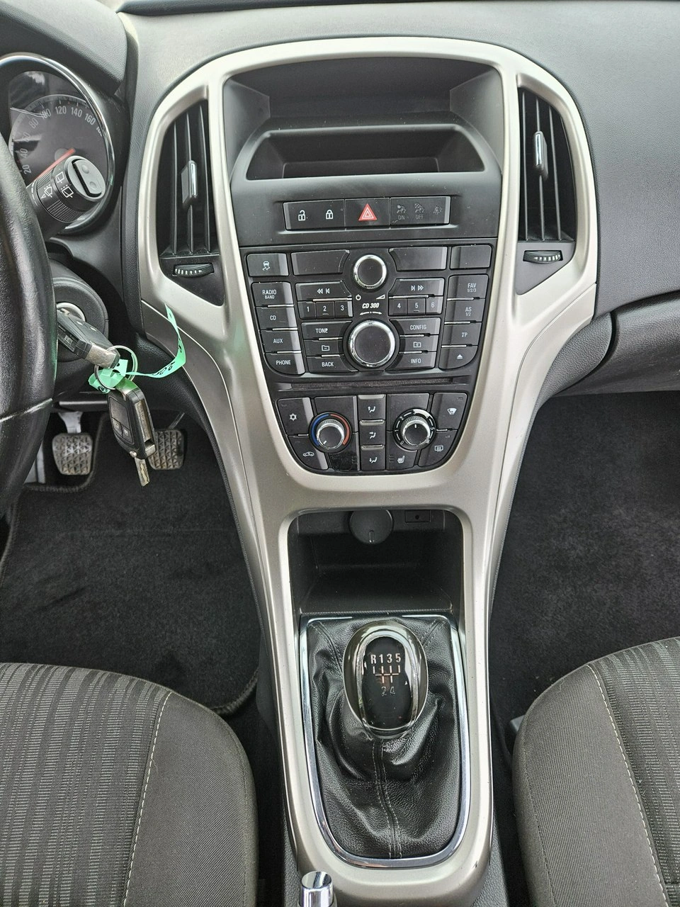 Opel Astra - Zdjęcie 14