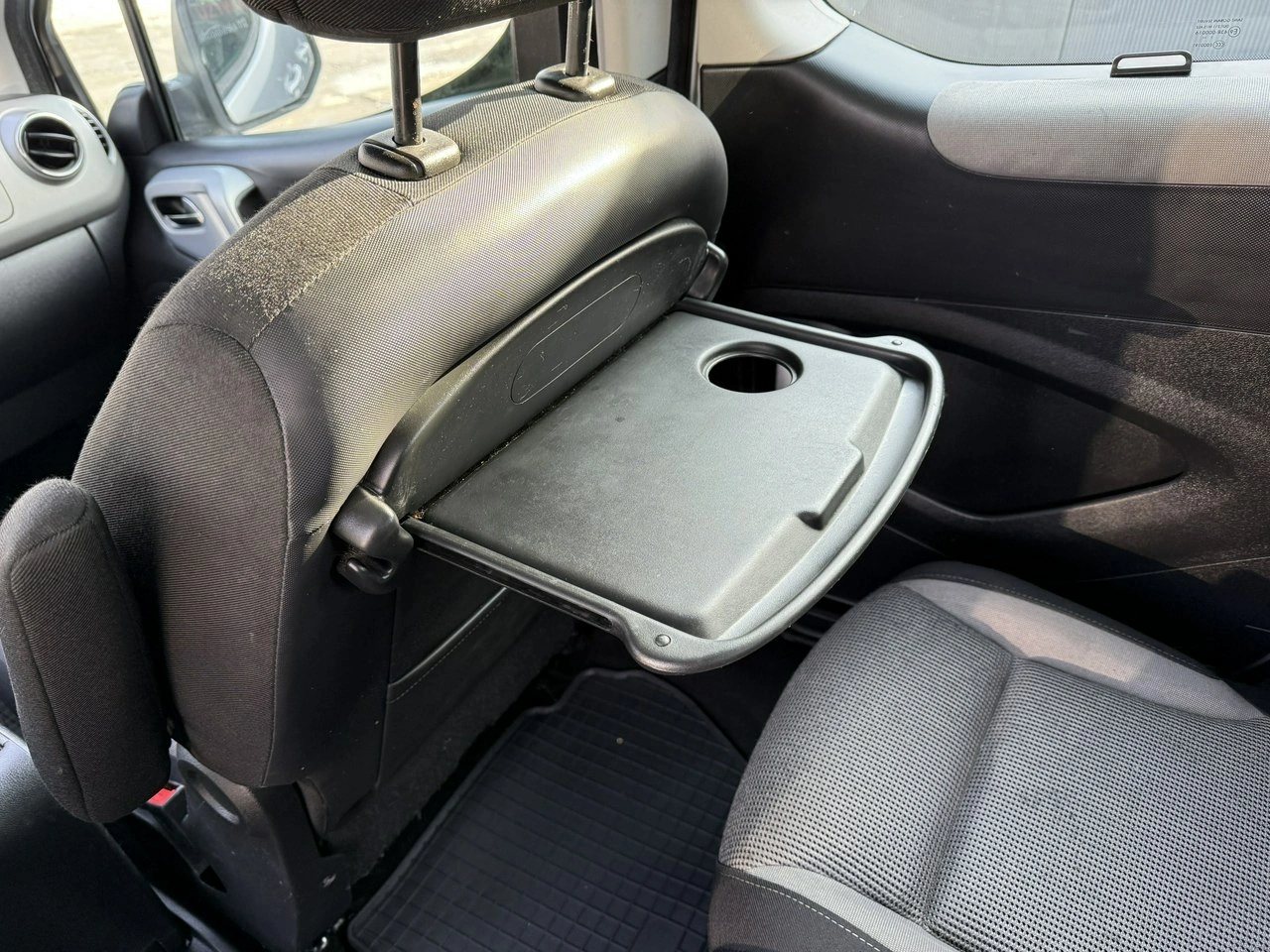 Peugeot Partner - Zdjęcie 13