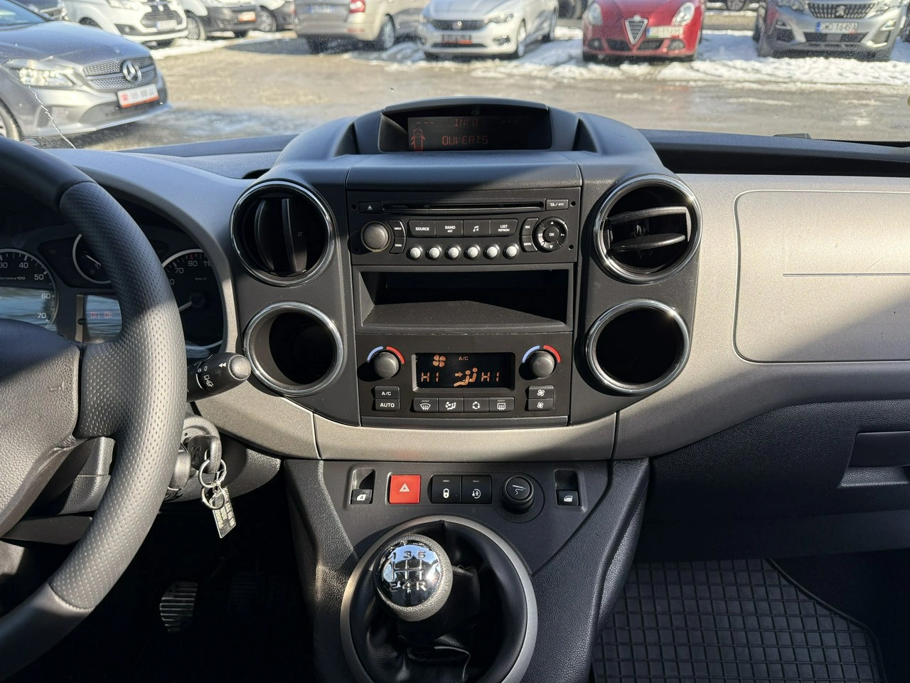 Peugeot Partner - Zdjęcie 16