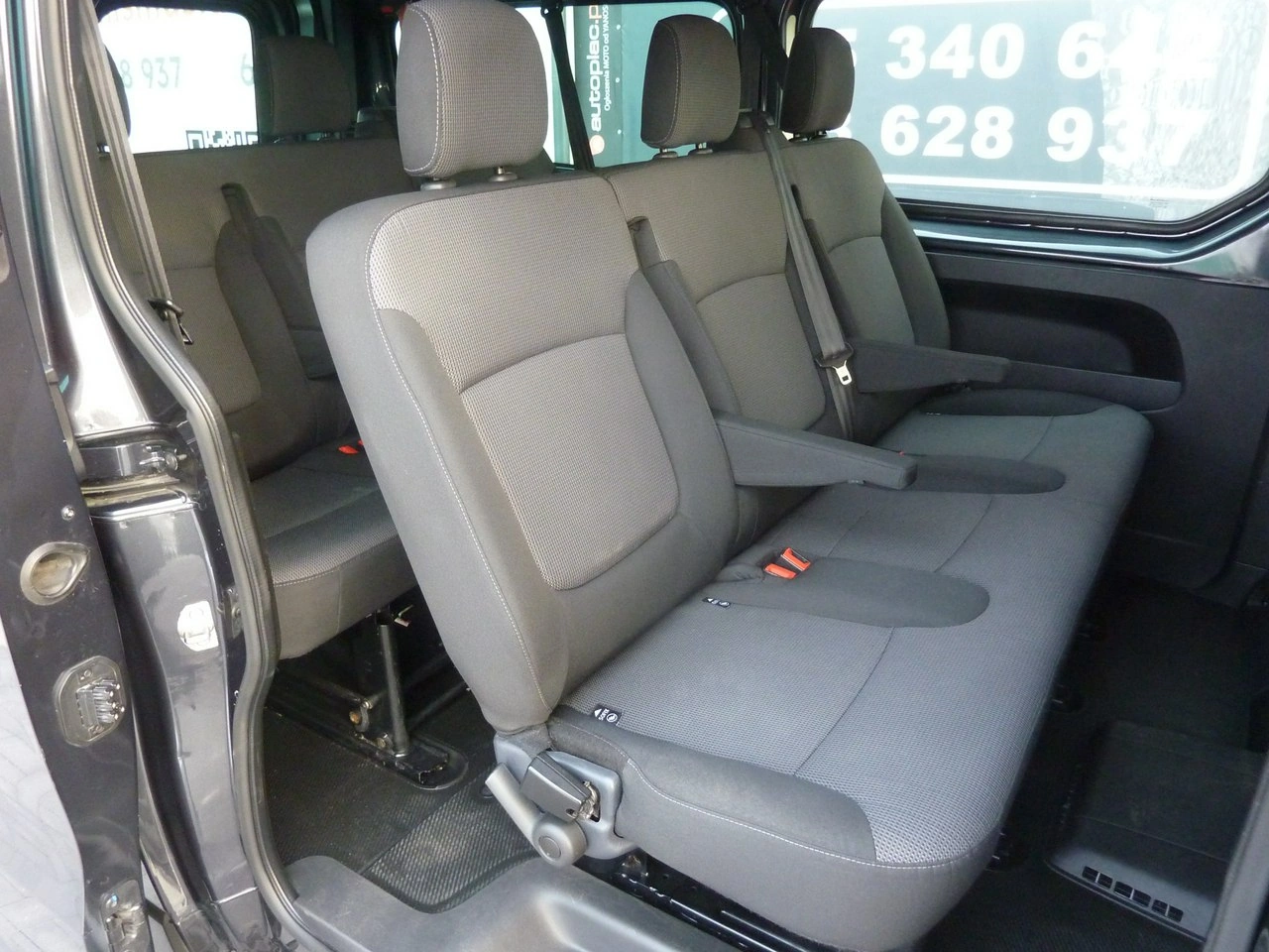 Renault Trafic - Zdjęcie 12