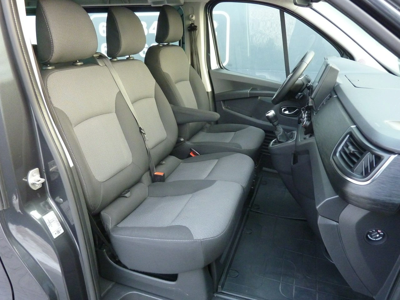 Renault Trafic - Zdjęcie 14