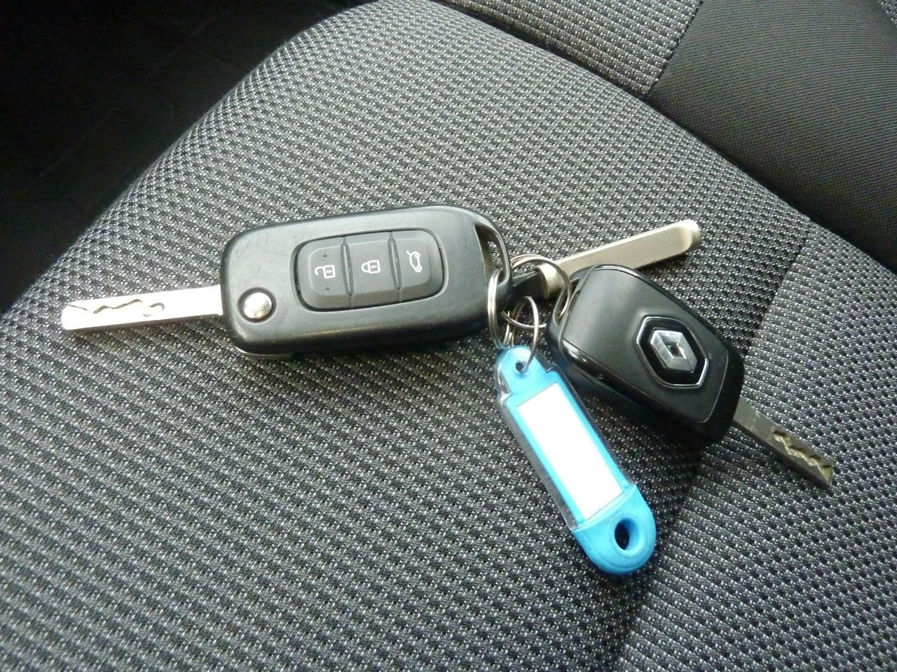 Renault Trafic - Zdjęcie 15