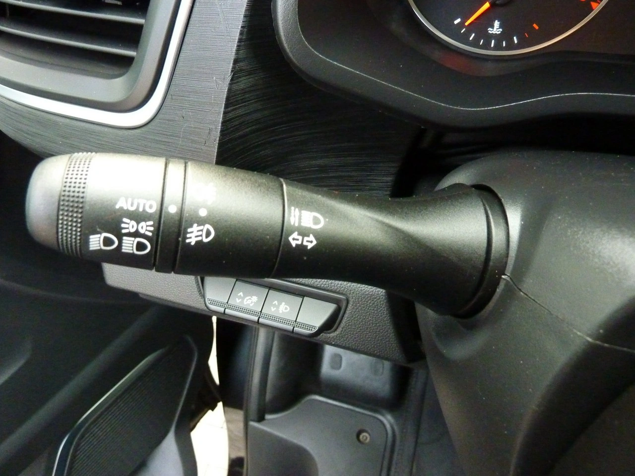 Renault Trafic - Zdjęcie 32