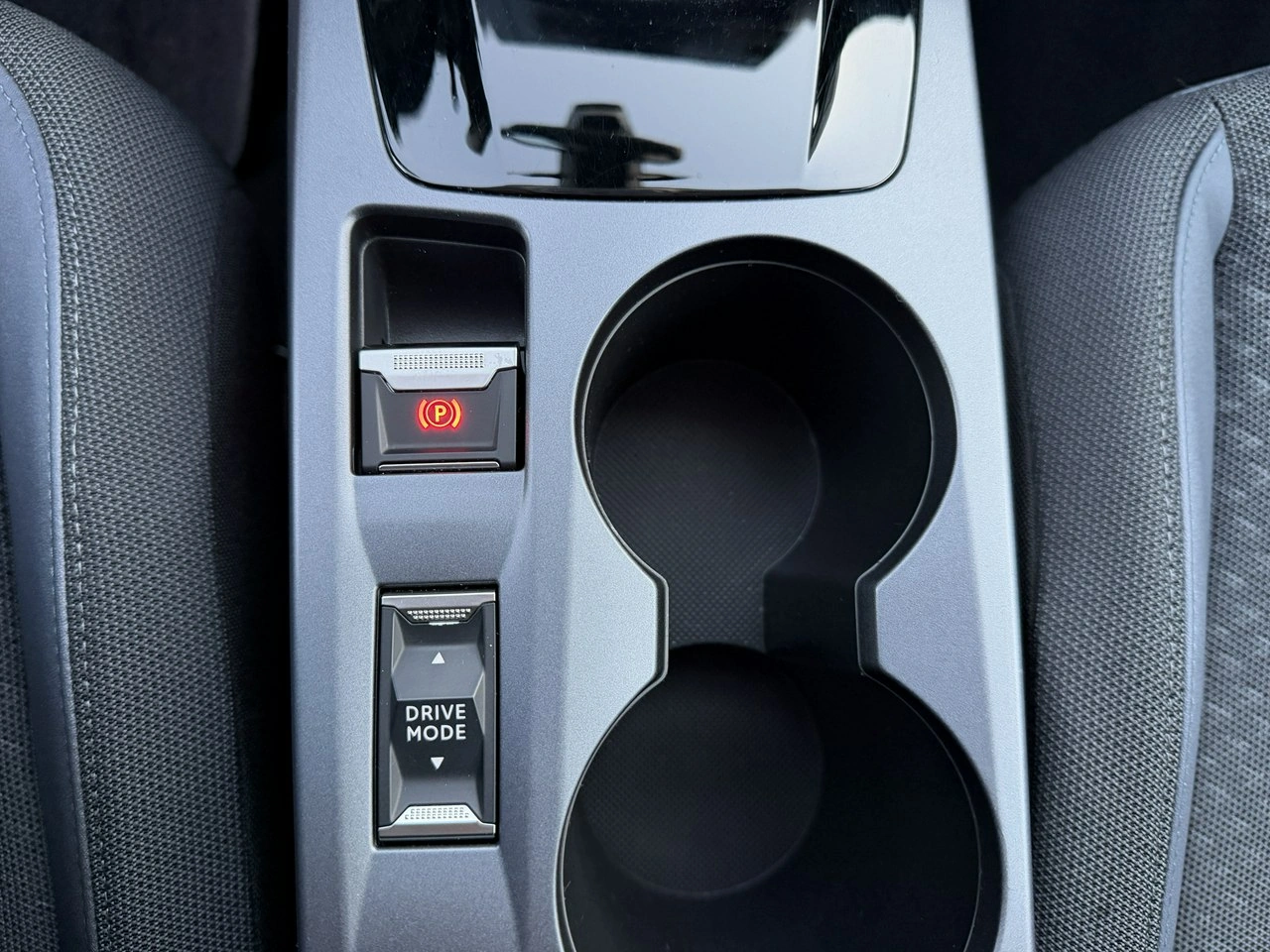 Peugeot 2008 - Zdjęcie 27