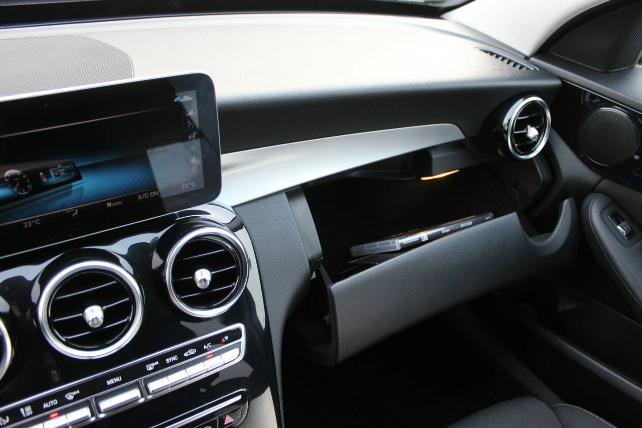 Mercedes C 200 - Zdjęcie 33