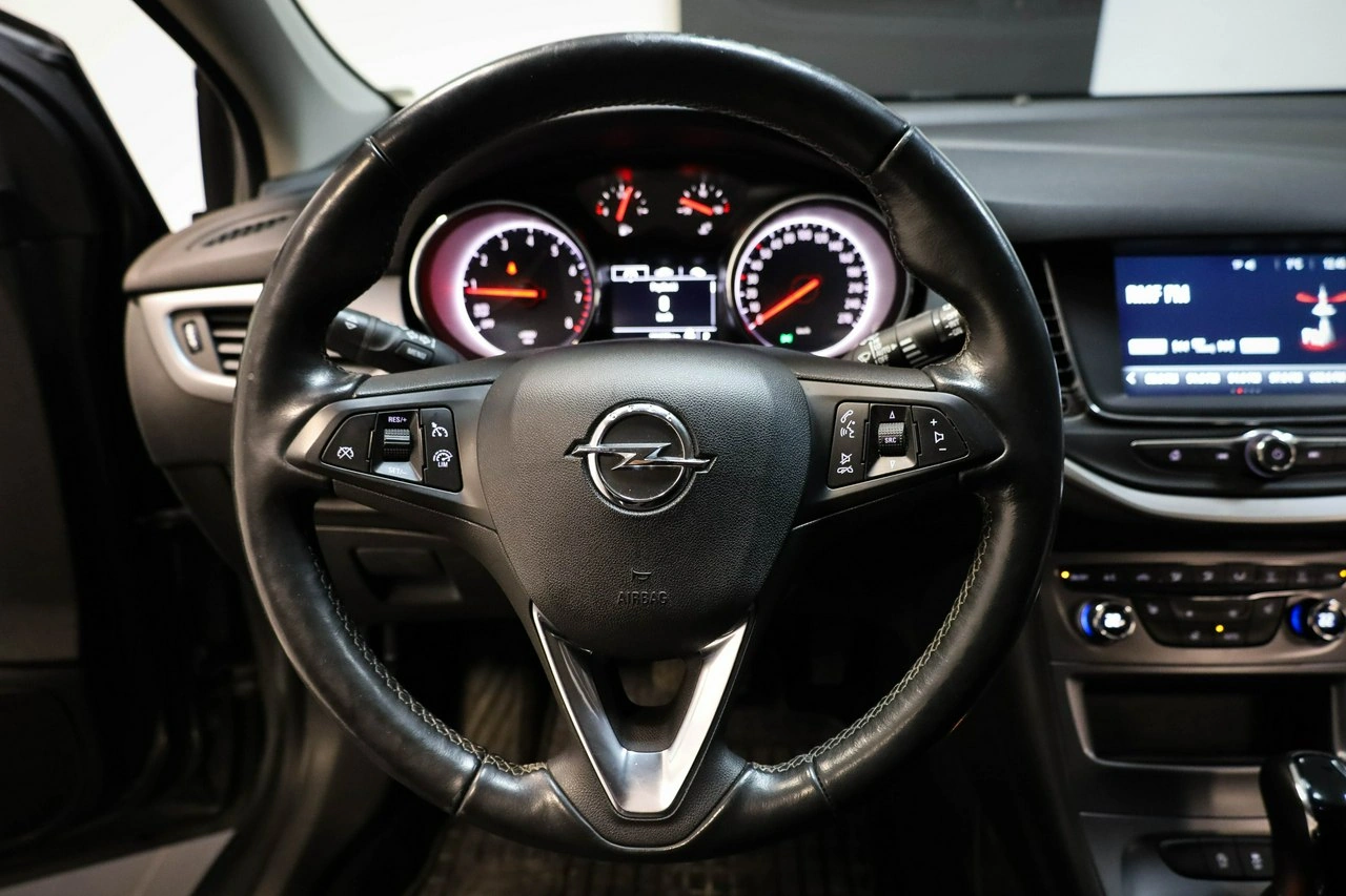 Opel Astra - Zdjęcie 15