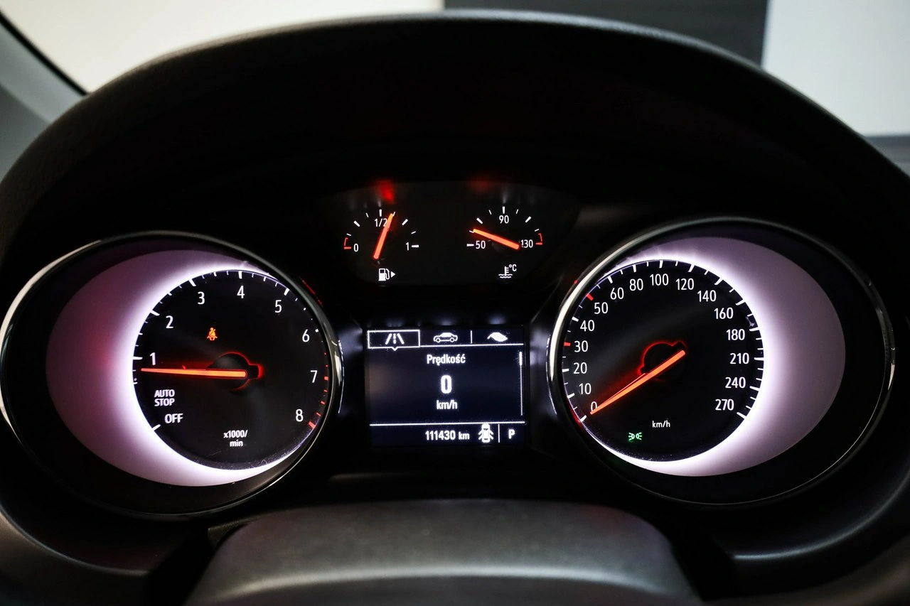 Opel Astra - Zdjęcie 16