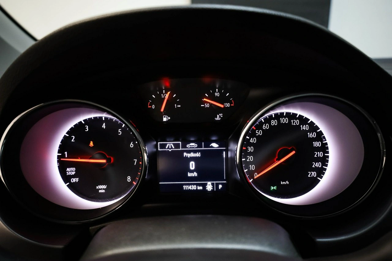 Opel Astra - Zdjęcie 16