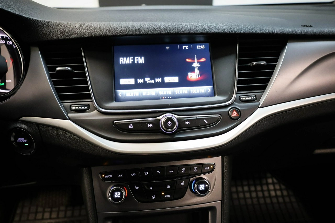 Opel Astra - Zdjęcie 17