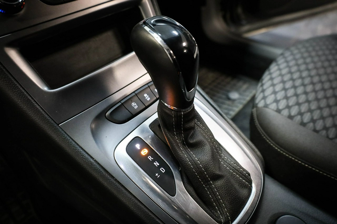 Opel Astra - Zdjęcie 19