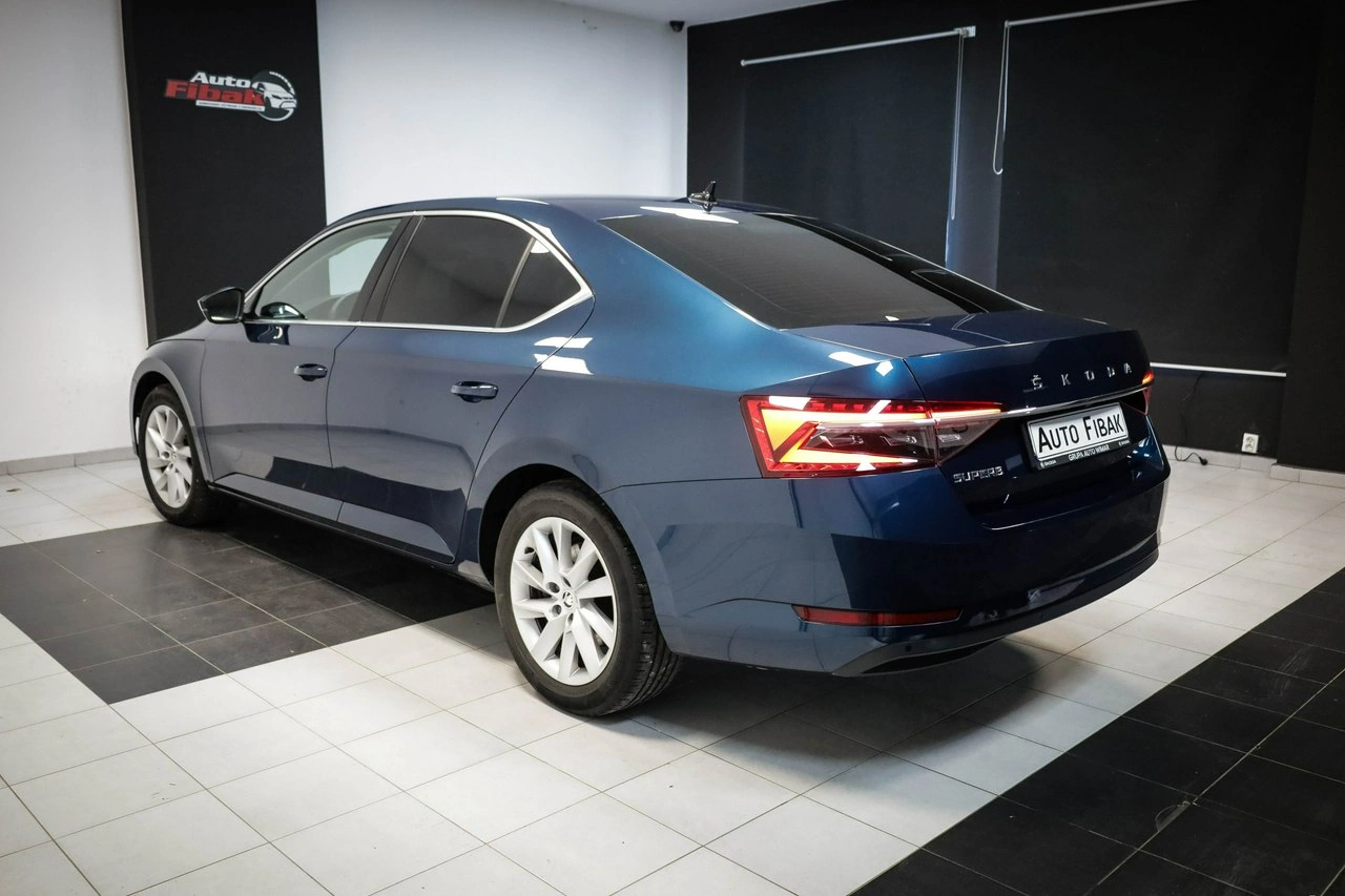 Skoda Superb - Zdjęcie 10