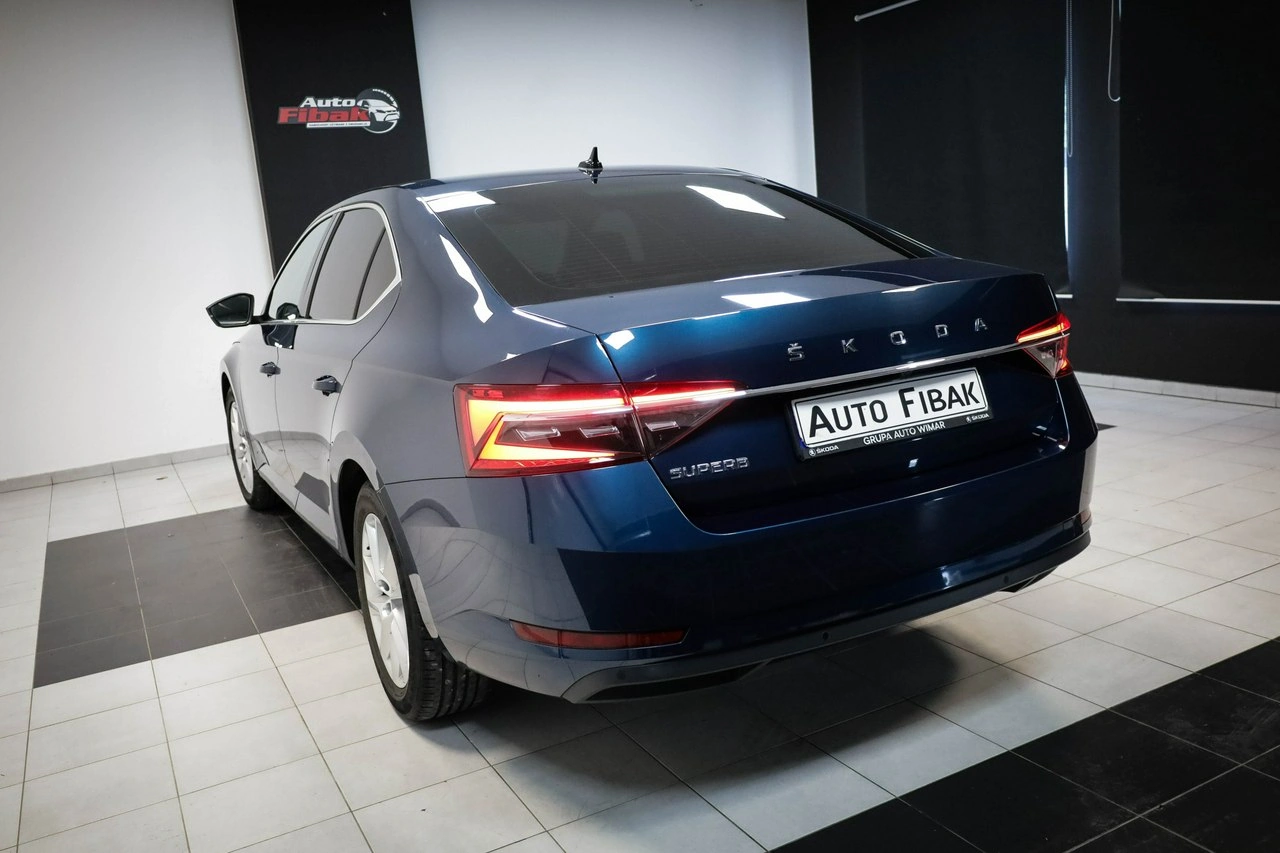Skoda Superb - Zdjęcie 11