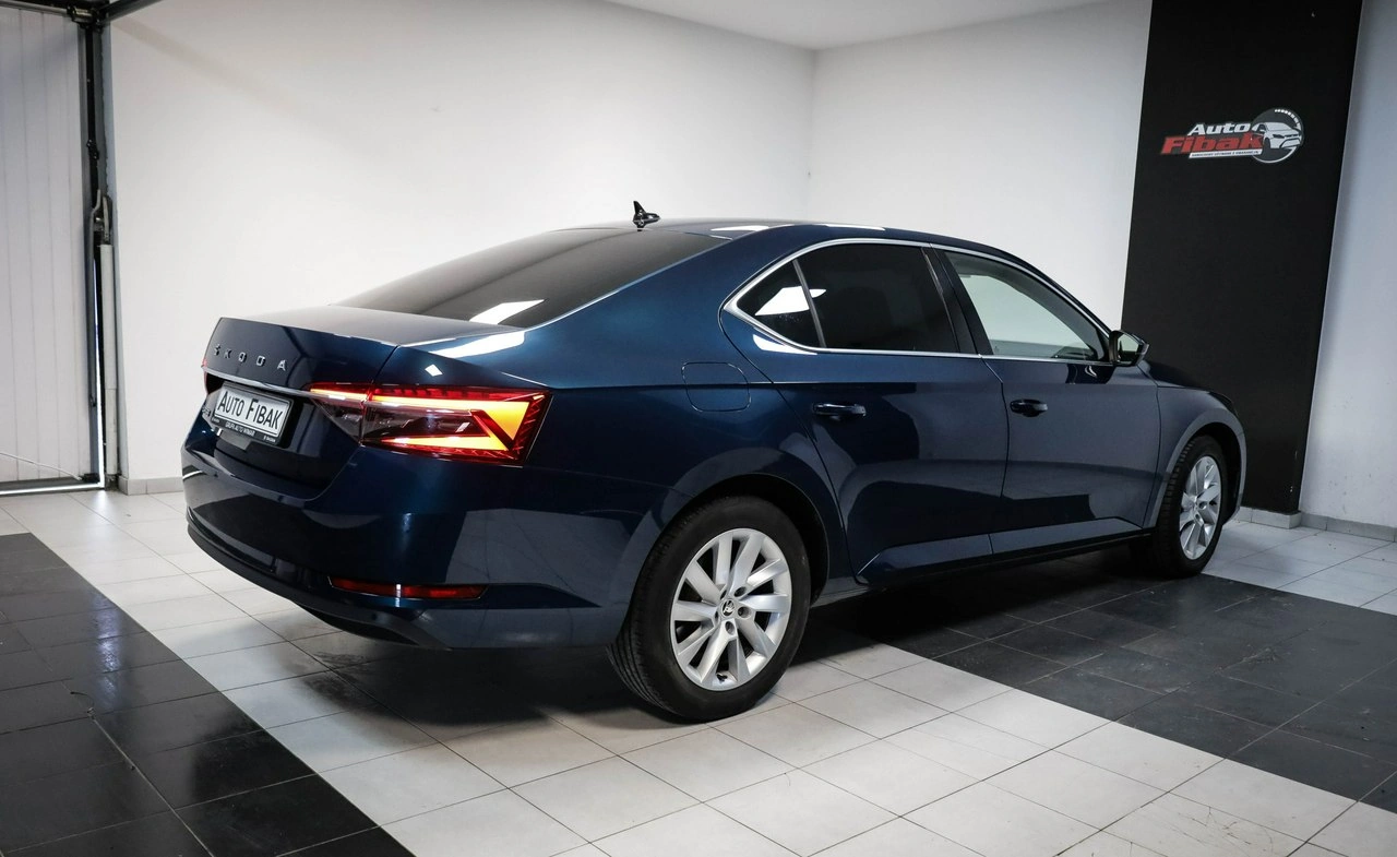 Skoda Superb - Zdjęcie 7