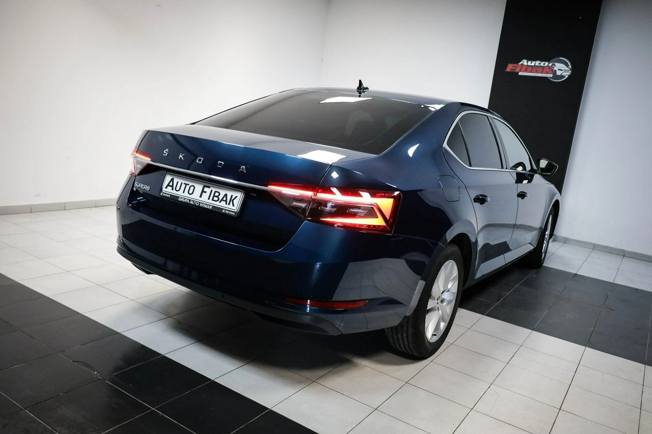 Skoda Superb - Zdjęcie 8