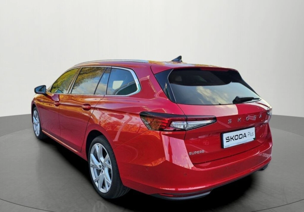 Skoda Superb - Zdjęcie 2