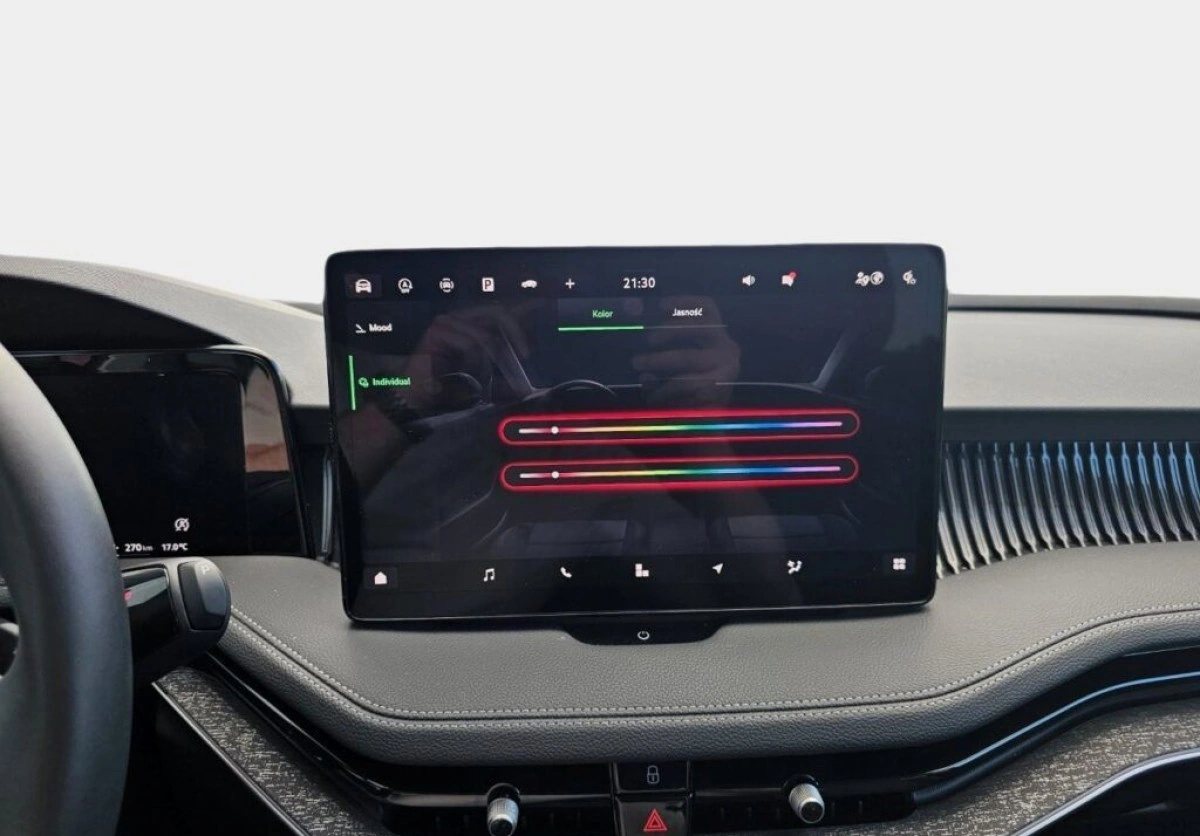 Skoda Superb - Zdjęcie 17