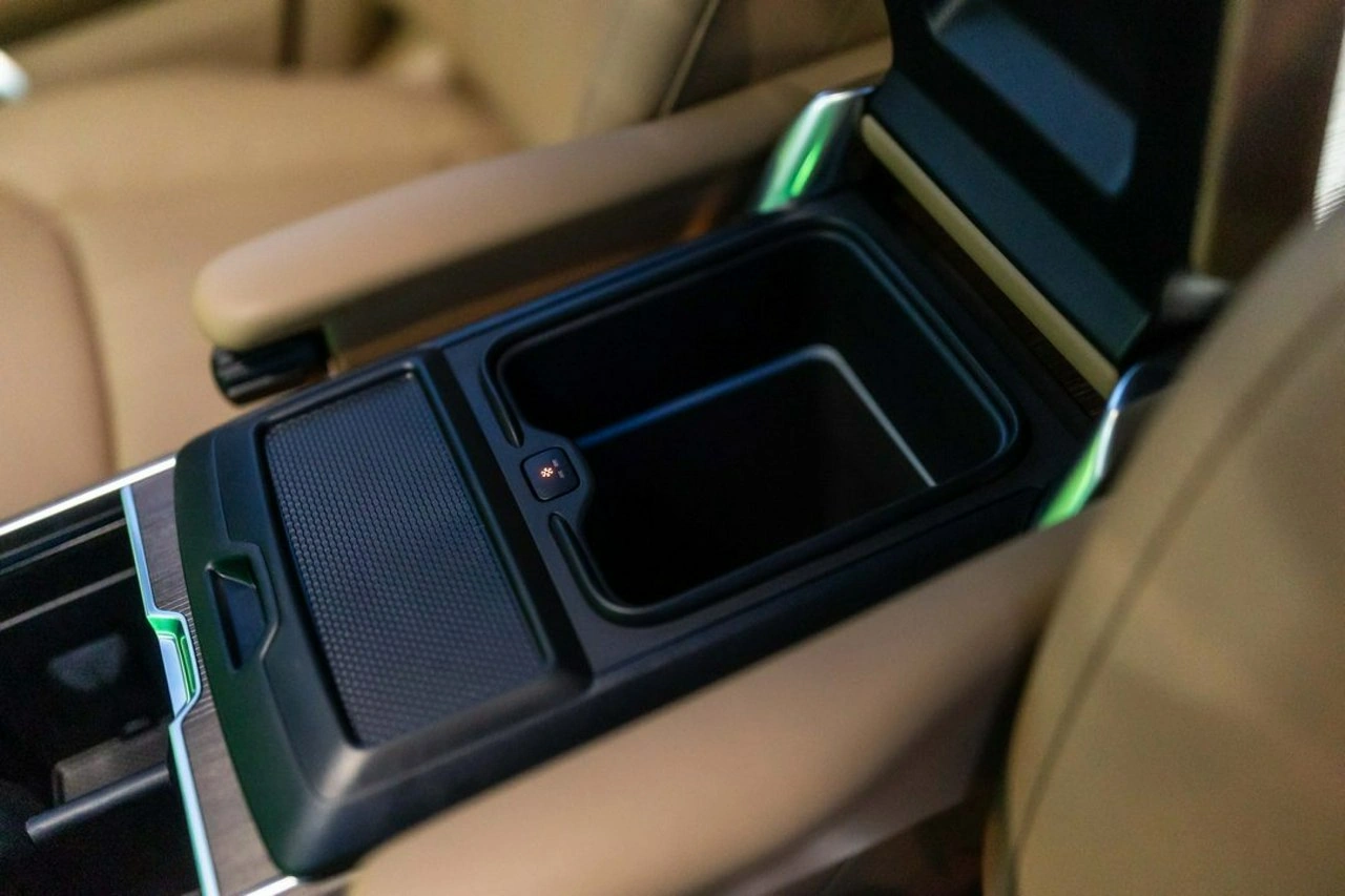 Land Rover Range Rover - Zdjęcie 19