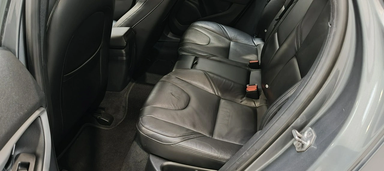 Volvo V40 - Zdjęcie 9