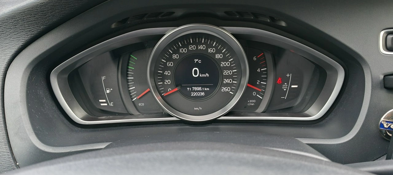 Volvo V40 - Zdjęcie 12