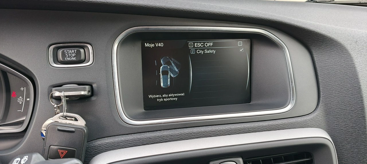 Volvo V40 - Zdjęcie 17