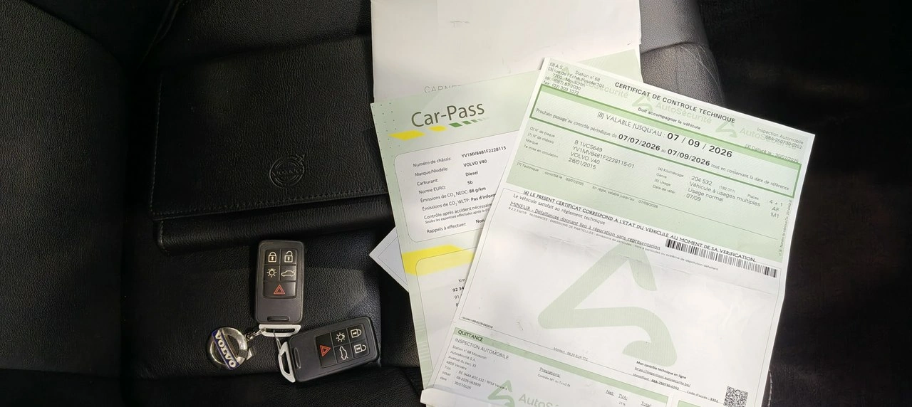 Volvo V40 - Zdjęcie 24