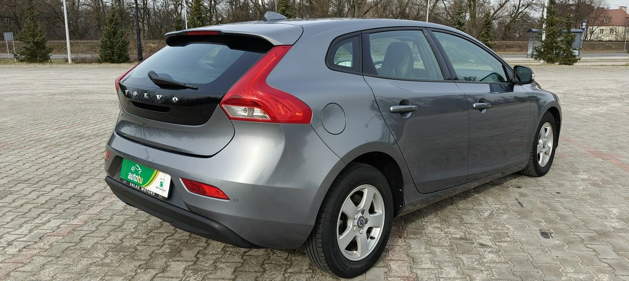 Volvo V40 - Zdjęcie 4